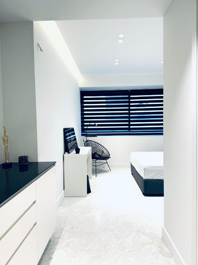 Stylish Central Superior Bedroom In Kolonaki 아테네 외부 사진